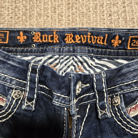 Rock Revival Noelle Capri Pants Size 29 - Picture 8 of 9